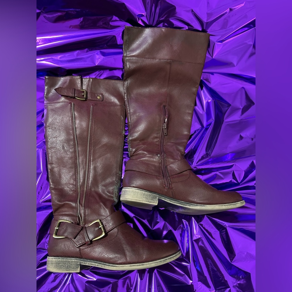 Adorable pair of riding boots